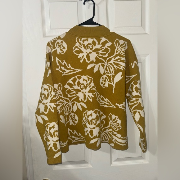 Mustard Yellow Floral Knit Sweater by Cyrus - Picture 2 of 5